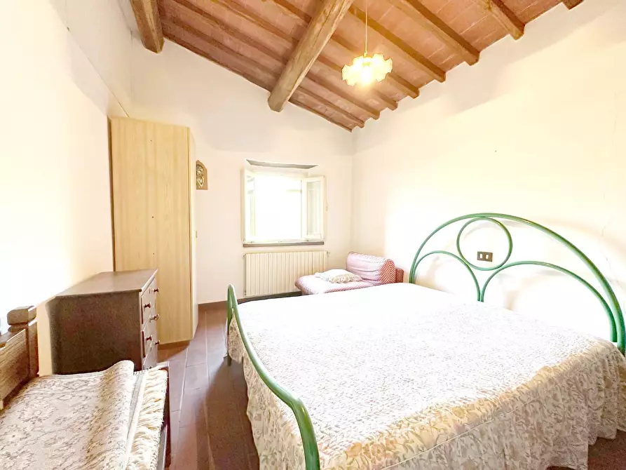 Immagine 16 di Rustico / casale in vendita  a Uzzano