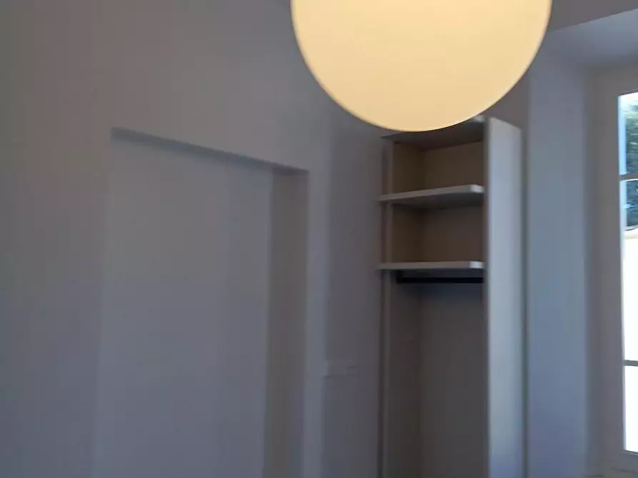 Immagine 6 di Appartamento in affitto  a Carrara