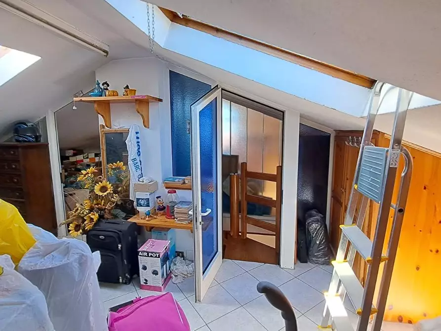 Immagine 23 di Casa trifamiliare in vendita  a Rosignano Marittimo