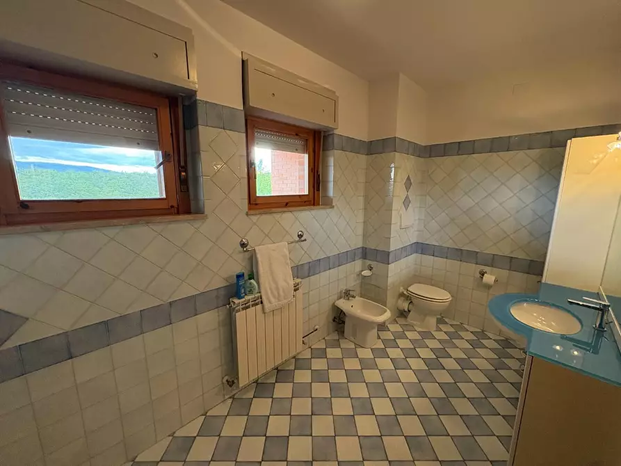 Immagine 10 di Appartamento in vendita  a Monteriggioni