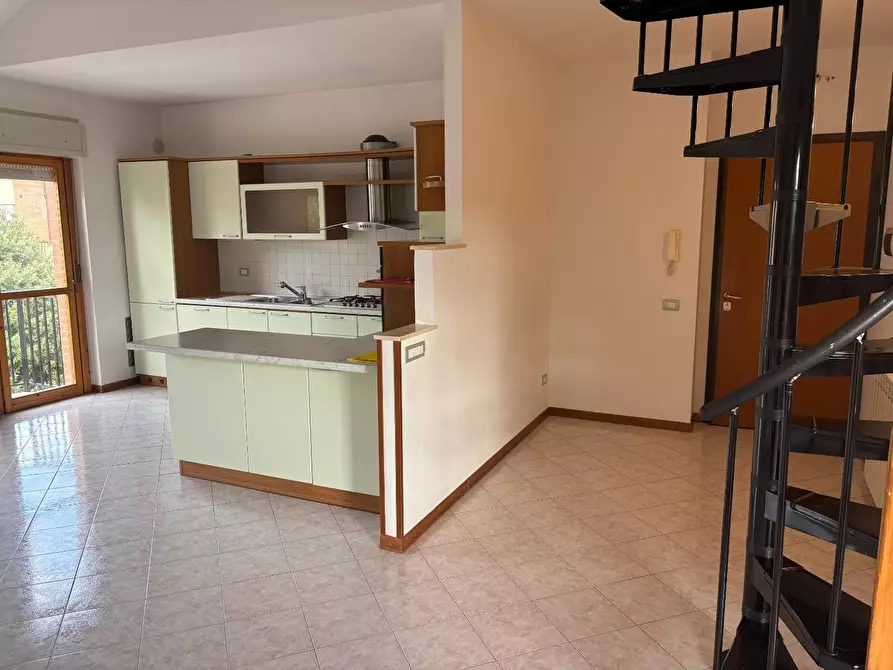 Immagine 3 di Appartamento in vendita  a Monteriggioni