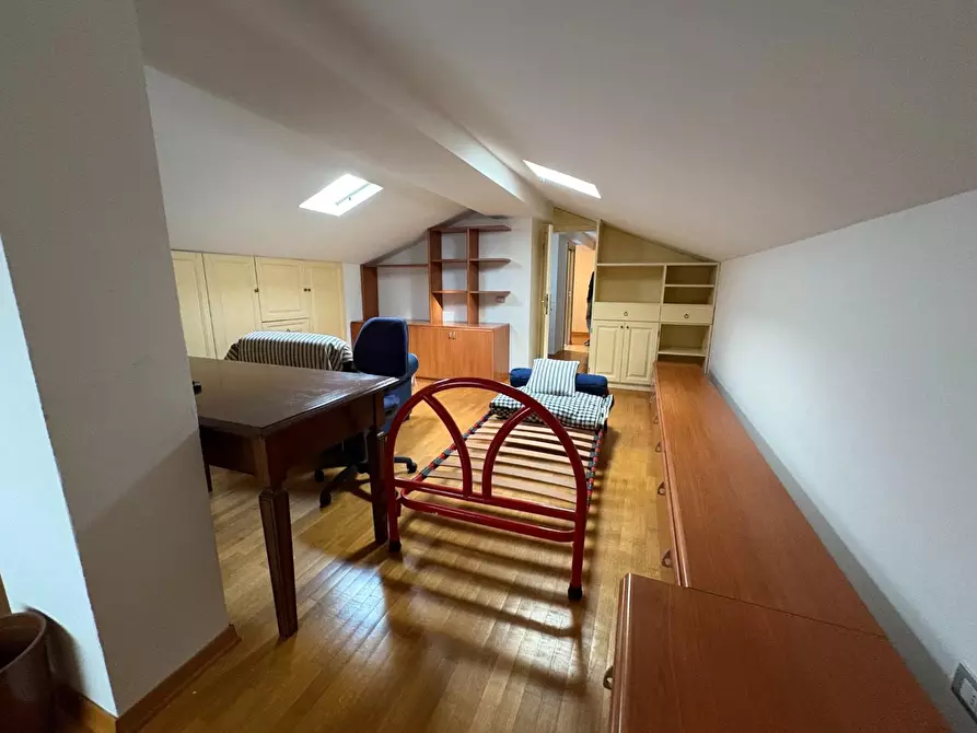 Immagine 18 di Appartamento in vendita  a Monteriggioni