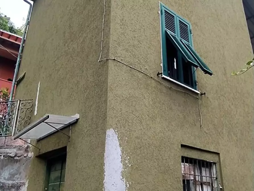 Immagine 1 di Appartamento in vendita  a Carrara