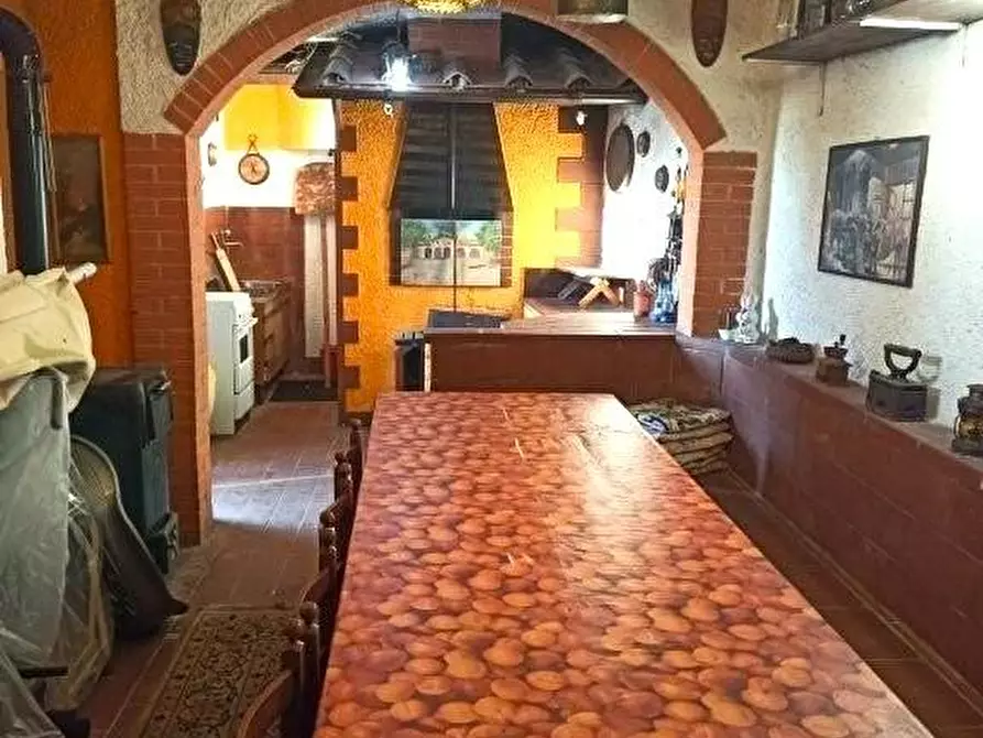 Immagine 19 di Casa bifamiliare in vendita  a Massa