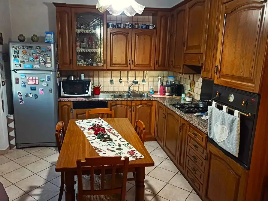 Immagine 11 di Casa bifamiliare in vendita  a Massa