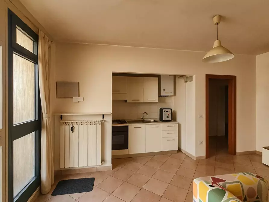 Immagine 2 di Appartamento in vendita  a Pontedera