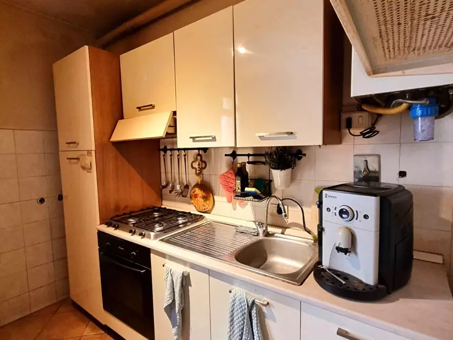 Immagine 5 di Appartamento in vendita  a Pontedera