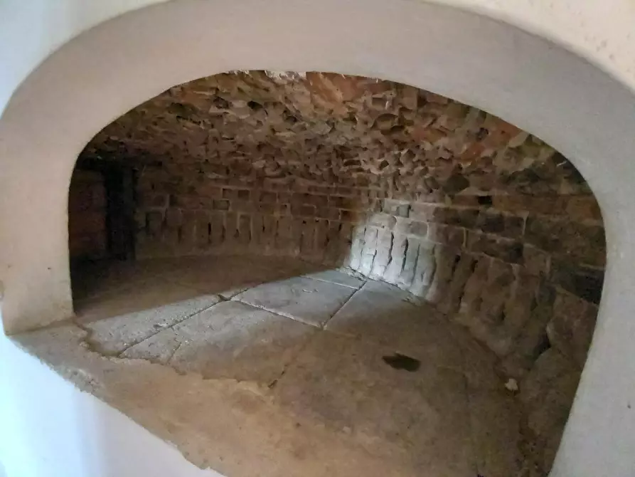 Immagine 19 di Rustico / casale in vendita  a Certaldo