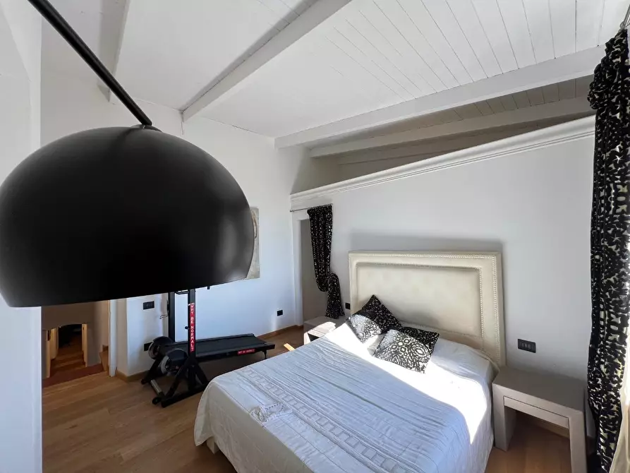 Immagine 27 di Terratetto in vendita  a Vicopisano