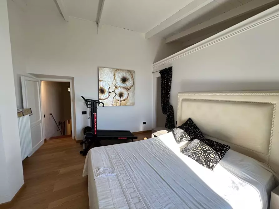 Immagine 25 di Terratetto in vendita  a Vicopisano