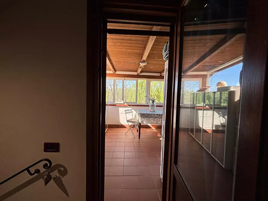 Immagine 18 di Deposito in vendita  a Palaia