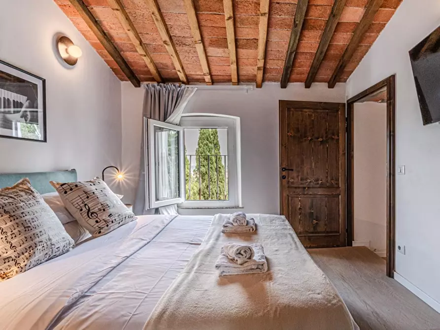 Immagine 1 di Appartamento in vendita  a Lajatico