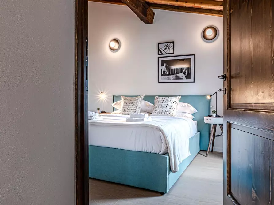 Immagine 14 di Appartamento in vendita  a Lajatico