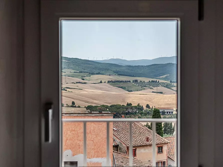 Immagine 27 di Appartamento in vendita  a Lajatico