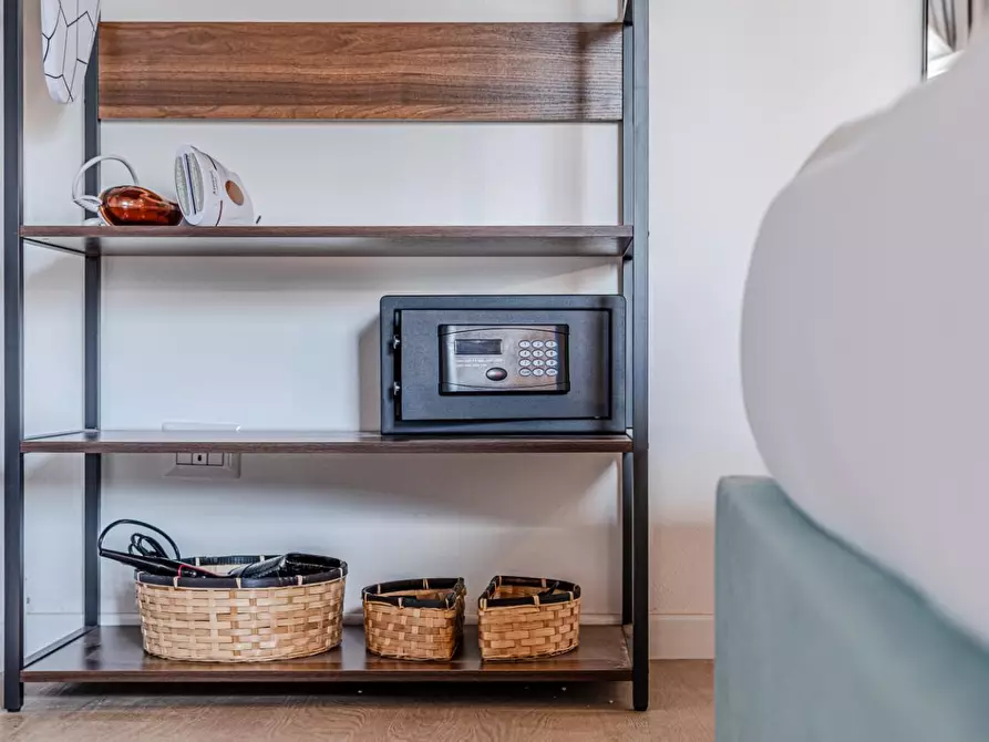 Immagine 23 di Appartamento in vendita  a Lajatico