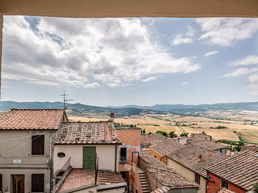 Immagine 41 di Appartamento in vendita  a Lajatico