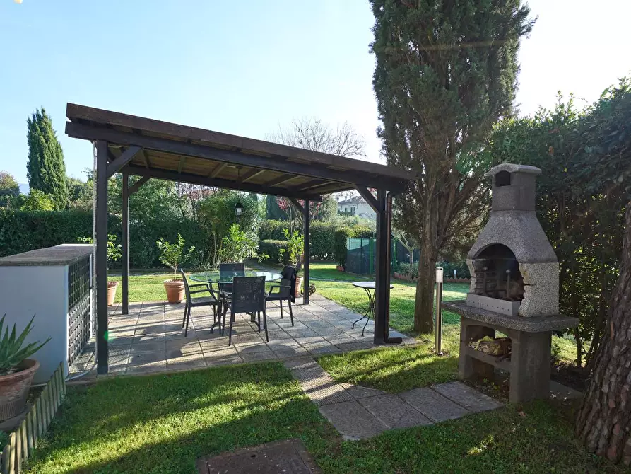 Immagine 16 di Rustico / casale in vendita  a Vinci