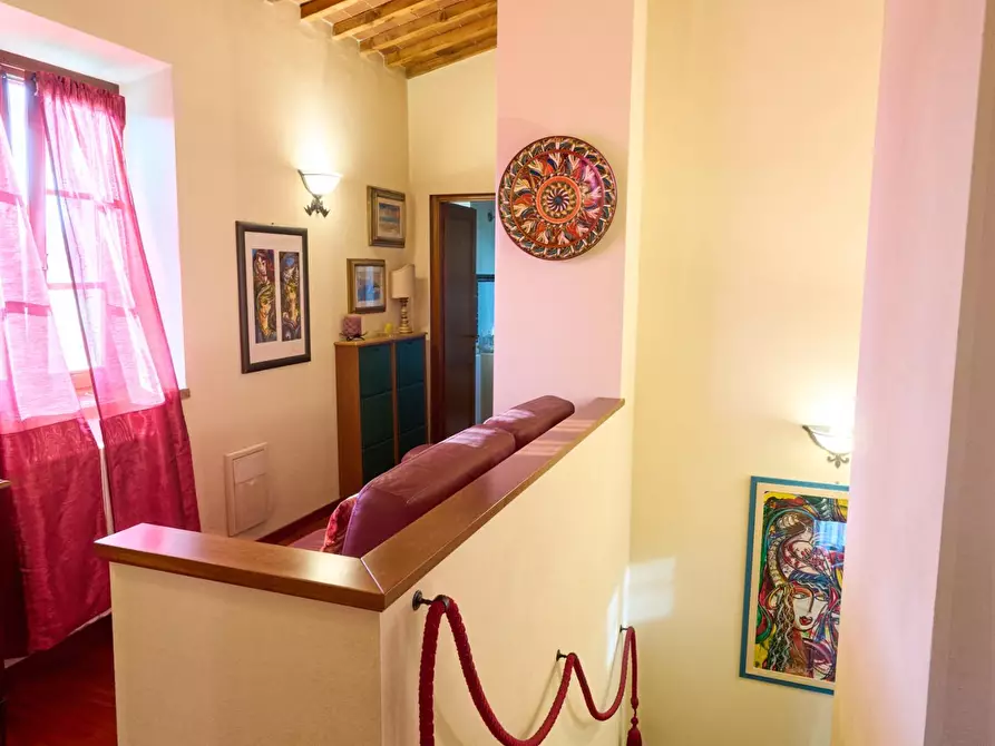 Immagine 14 di Rustico / casale in vendita  a Vinci