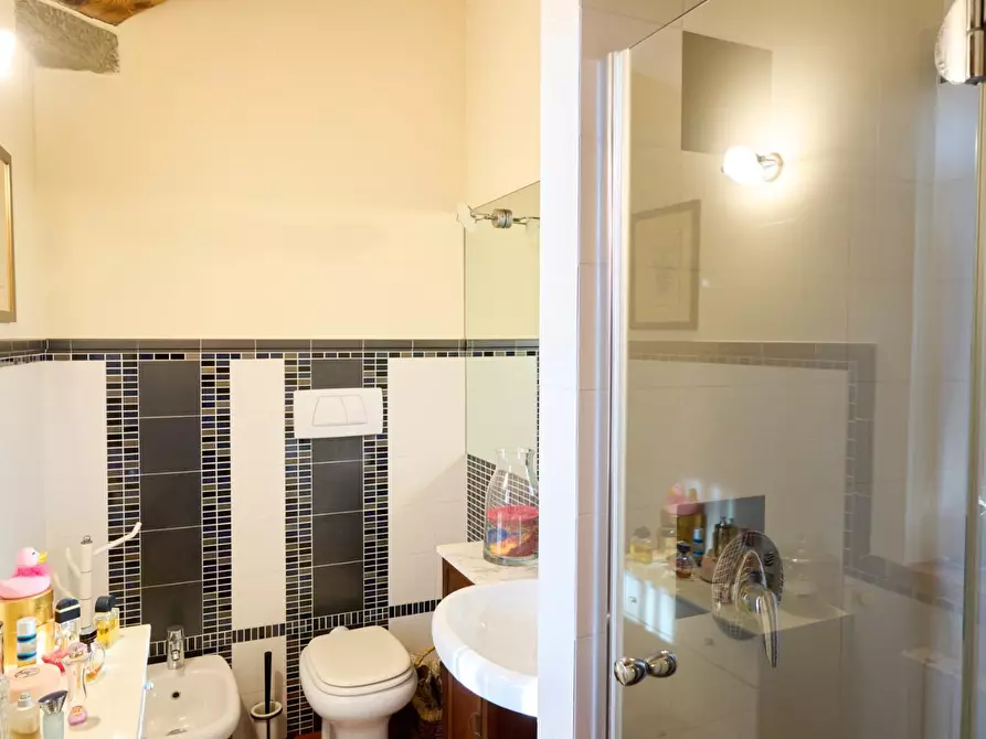 Immagine 10 di Rustico / casale in vendita  a Vinci