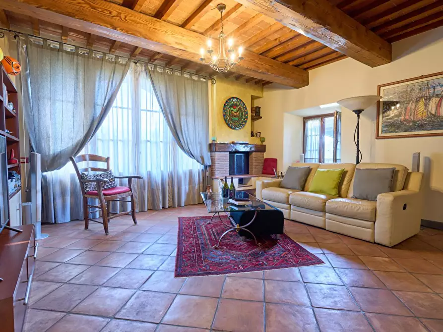 Immagine 2 di Rustico / casale in vendita  a Vinci