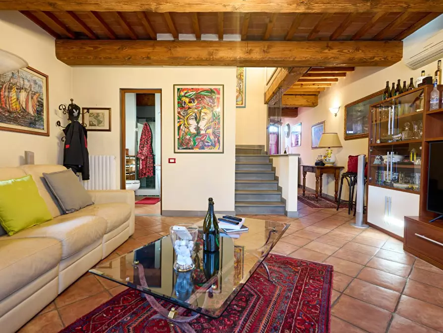 Immagine 4 di Rustico / casale in vendita  a Vinci