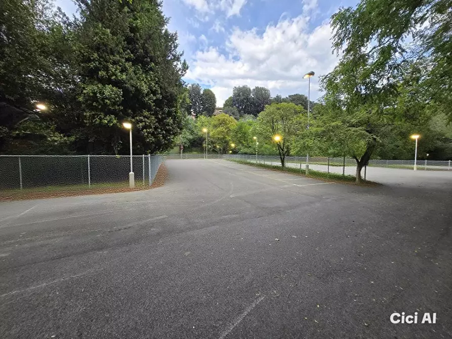 Immagine 7 di Appartamento in vendita  a Siena