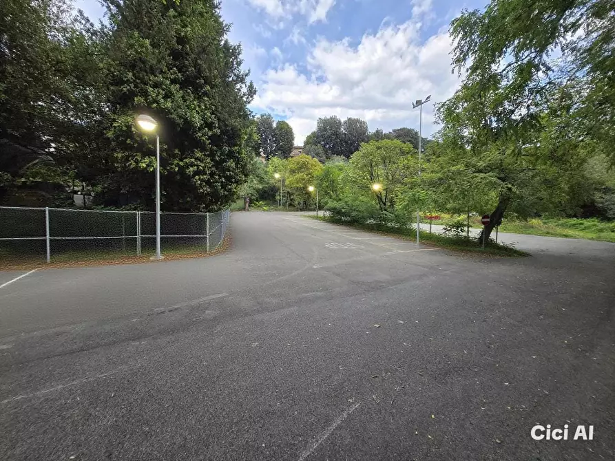 Immagine 5 di Appartamento in vendita  a Siena