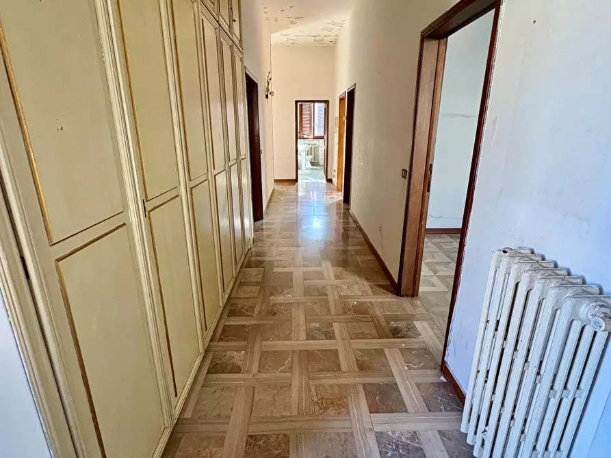 Immagine 2 di Appartamento in vendita  a Empoli