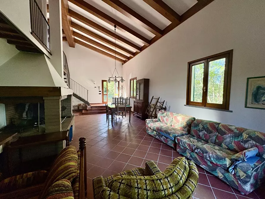 Immagine 11 di Villa in vendita  a Montaione