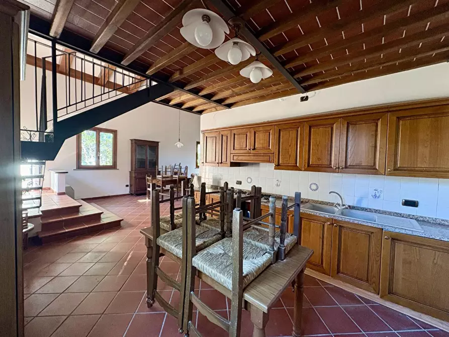 Immagine 7 di Villa in vendita  a Montaione