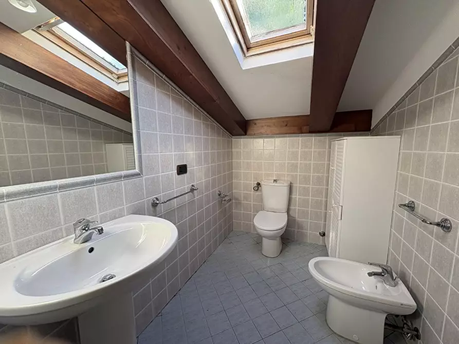 Immagine 26 di Villa in vendita  a Montaione