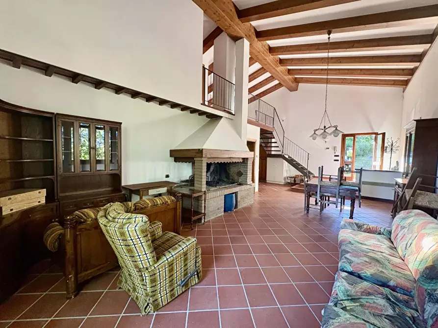 Immagine 12 di Villa in vendita  a Montaione