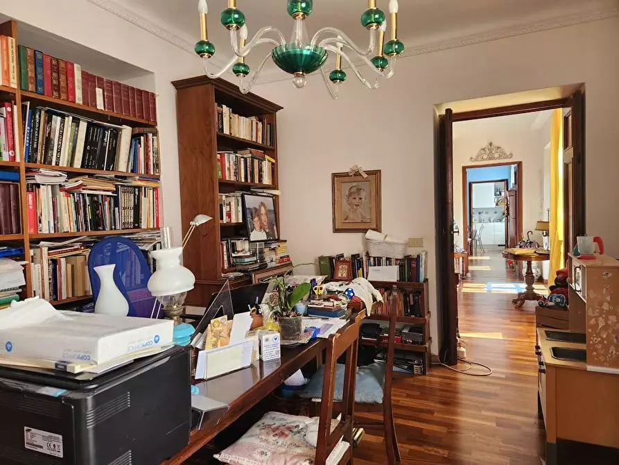 Immagine 35 di Appartamento in vendita  a Capannori