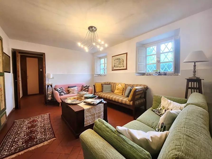 Immagine 11 di Appartamento in vendita  a Capannori