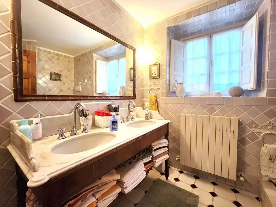 Immagine 9 di Appartamento in vendita  a Capannori