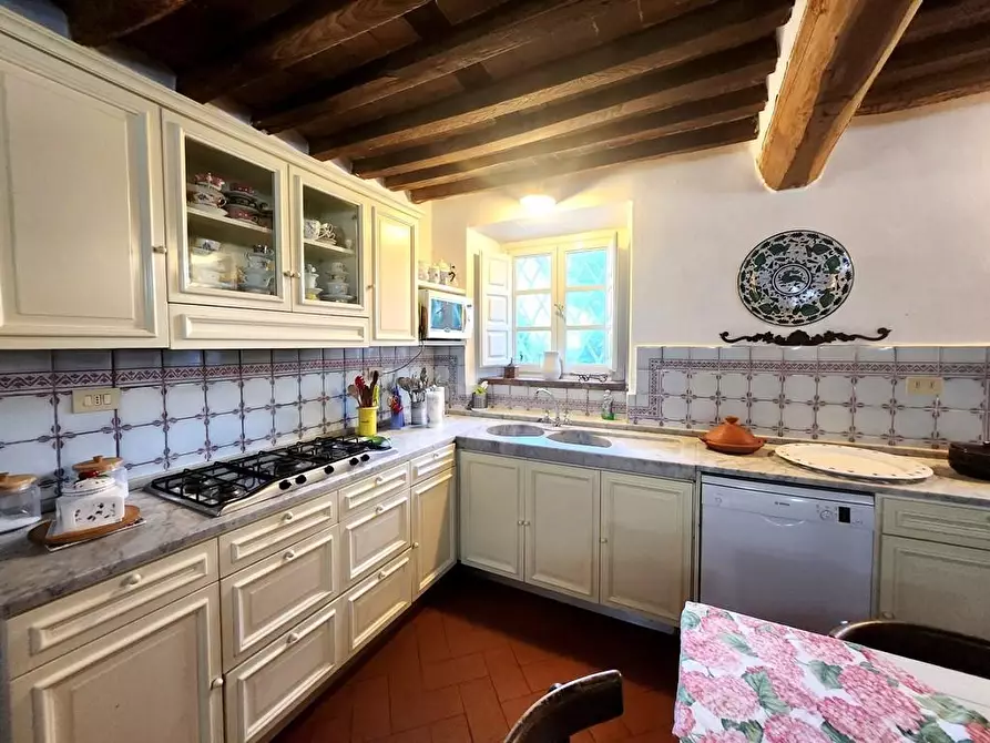 Immagine 14 di Appartamento in vendita  a Capannori