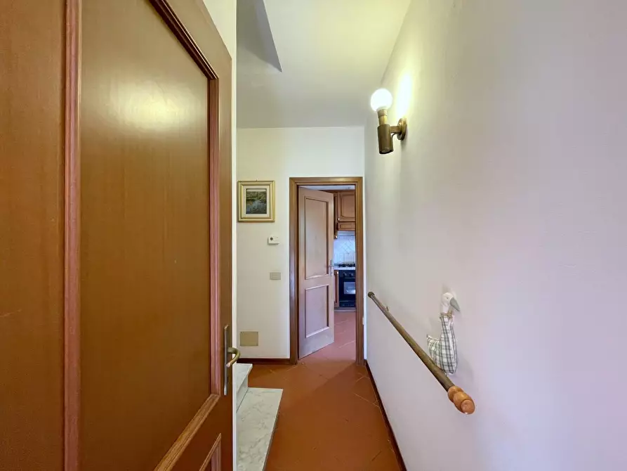 Immagine 6 di Casa trifamiliare in vendita  a Massarosa