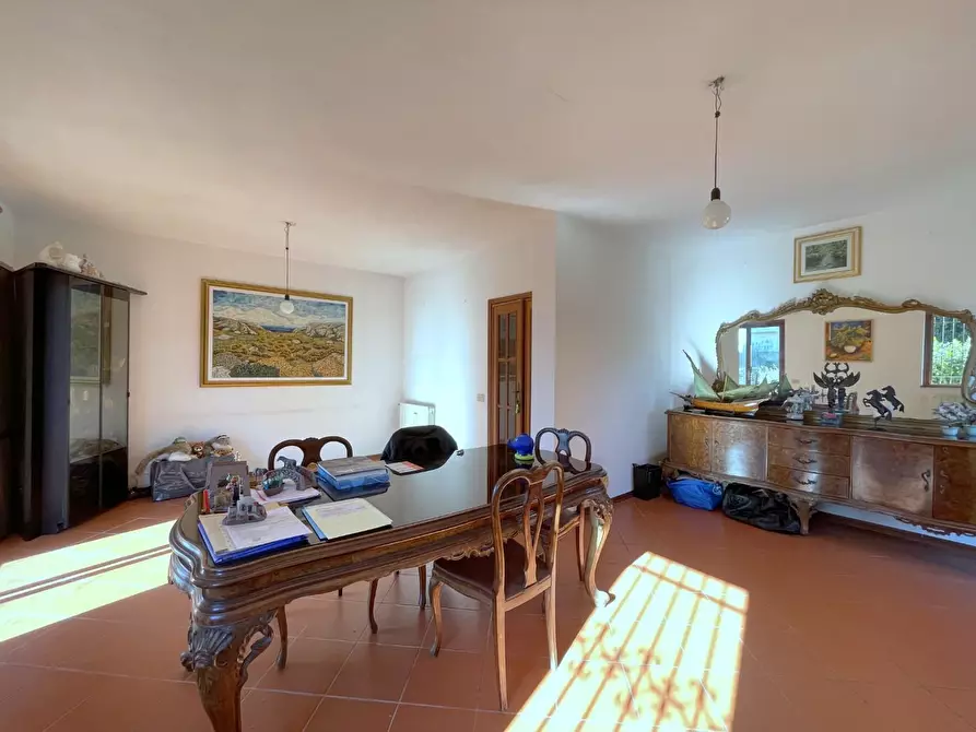 Immagine 4 di Casa trifamiliare in vendita  a Massarosa