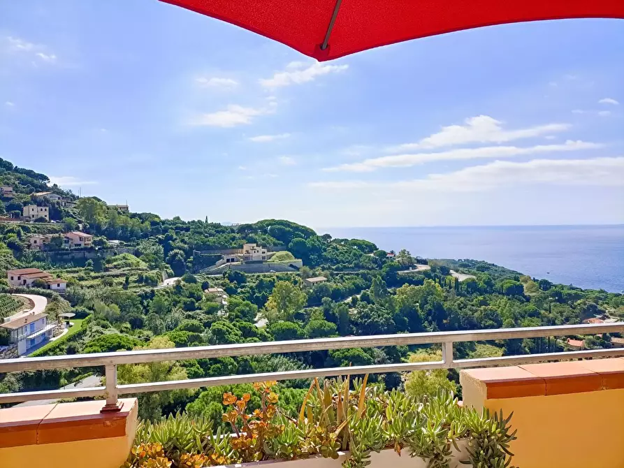 Immagine 14 di Appartamento in vendita  a Capoliveri