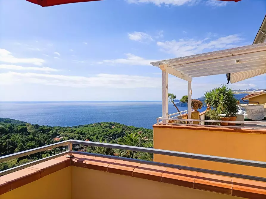 Immagine 16 di Appartamento in vendita  a Capoliveri