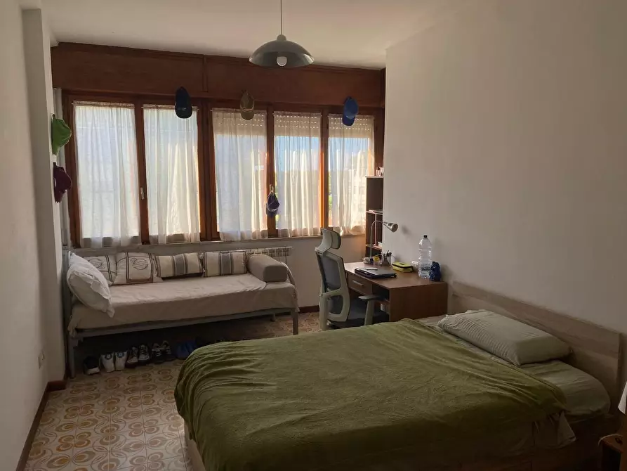 Immagine 12 di Appartamento in vendita  a Pisa