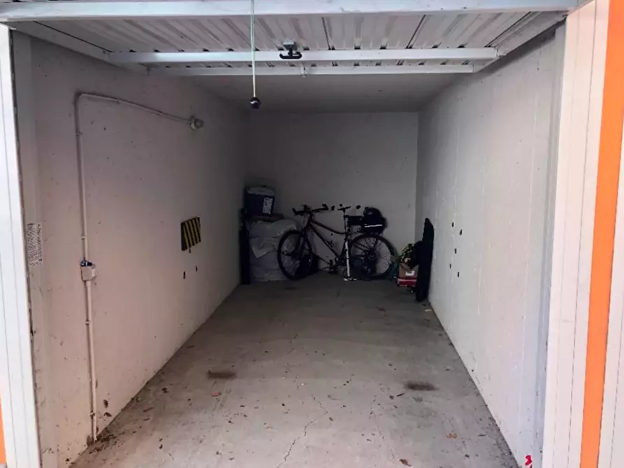 Immagine 5 di Appartamento in vendita  a San Giuliano Milanese