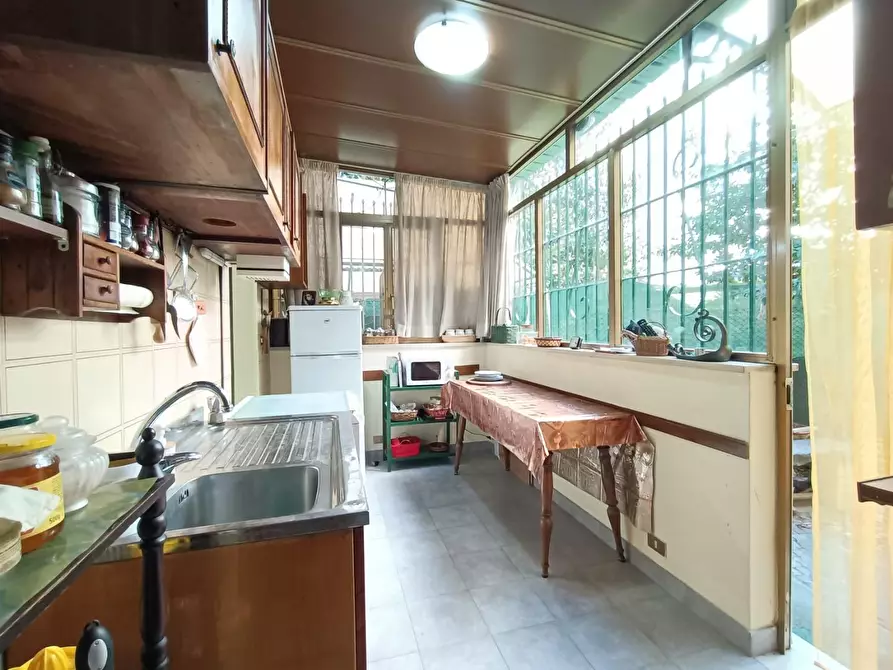 Immagine 9 di Appartamento in vendita  a Pisa