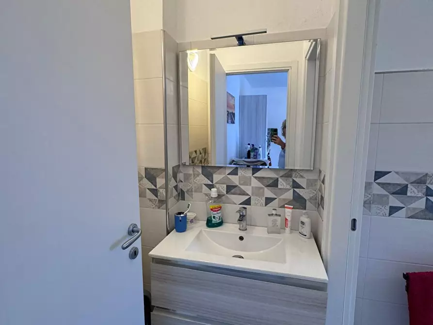 Immagine 24 di Appartamento in vendita  a Carrara