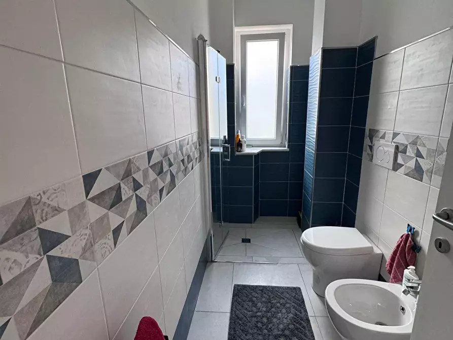 Immagine 16 di Appartamento in vendita  a Carrara