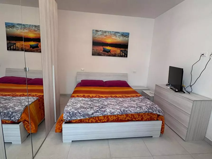 Immagine 11 di Appartamento in vendita  a Carrara