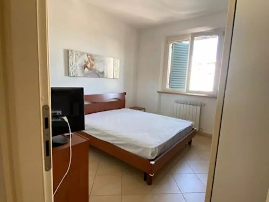 Immagine 5 di Appartamento in vendita  a Viareggio