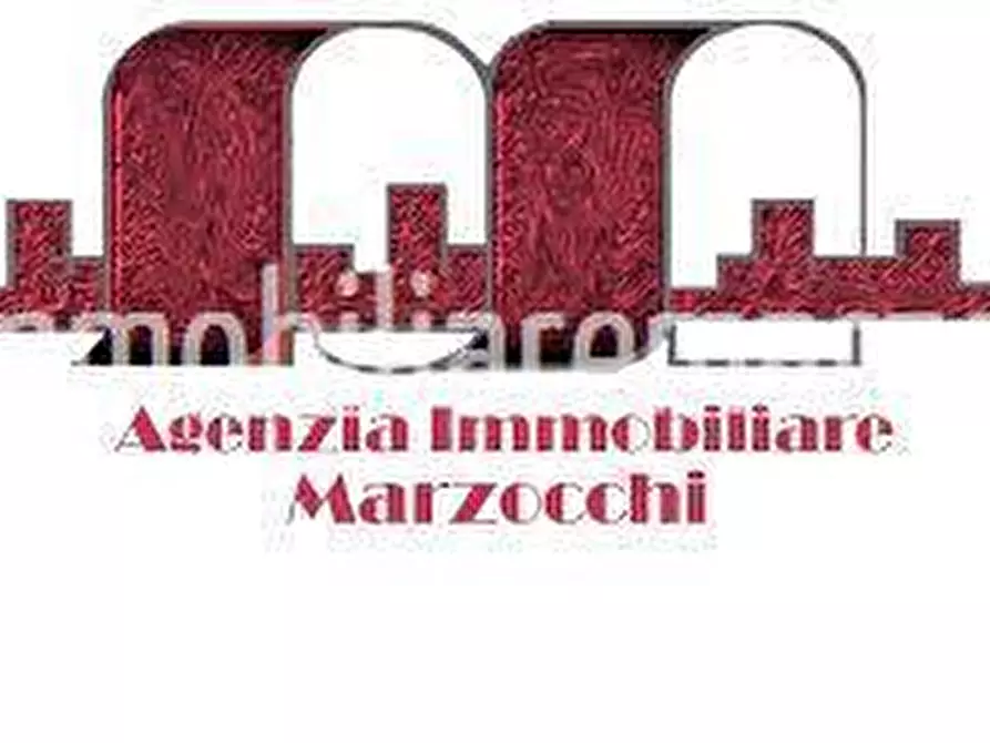 Immagine 3 di Appartamento in vendita  a Siena