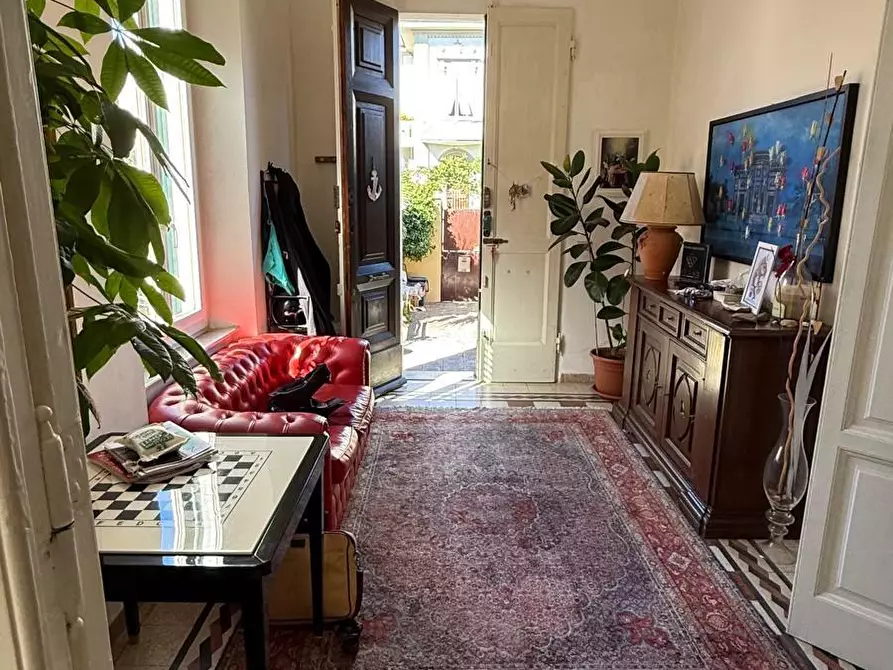 Immagine 1 di Villetta a schiera in affitto  a Livorno