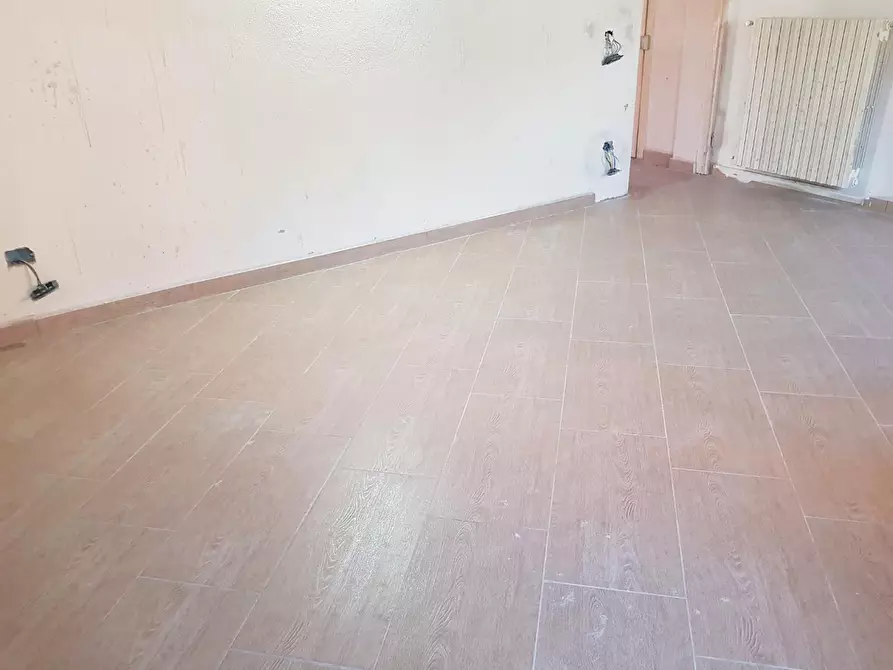 Immagine 13 di Appartamento in vendita  a Calci